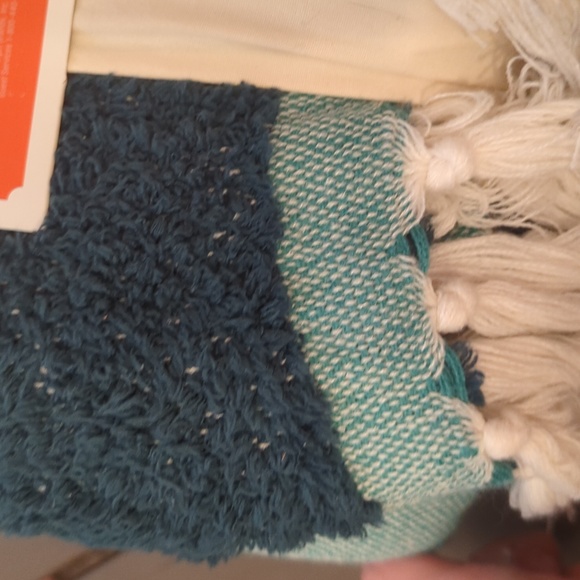 Opalhouse geometric patterned chunky woven throw blanket - Picture 4 of 5